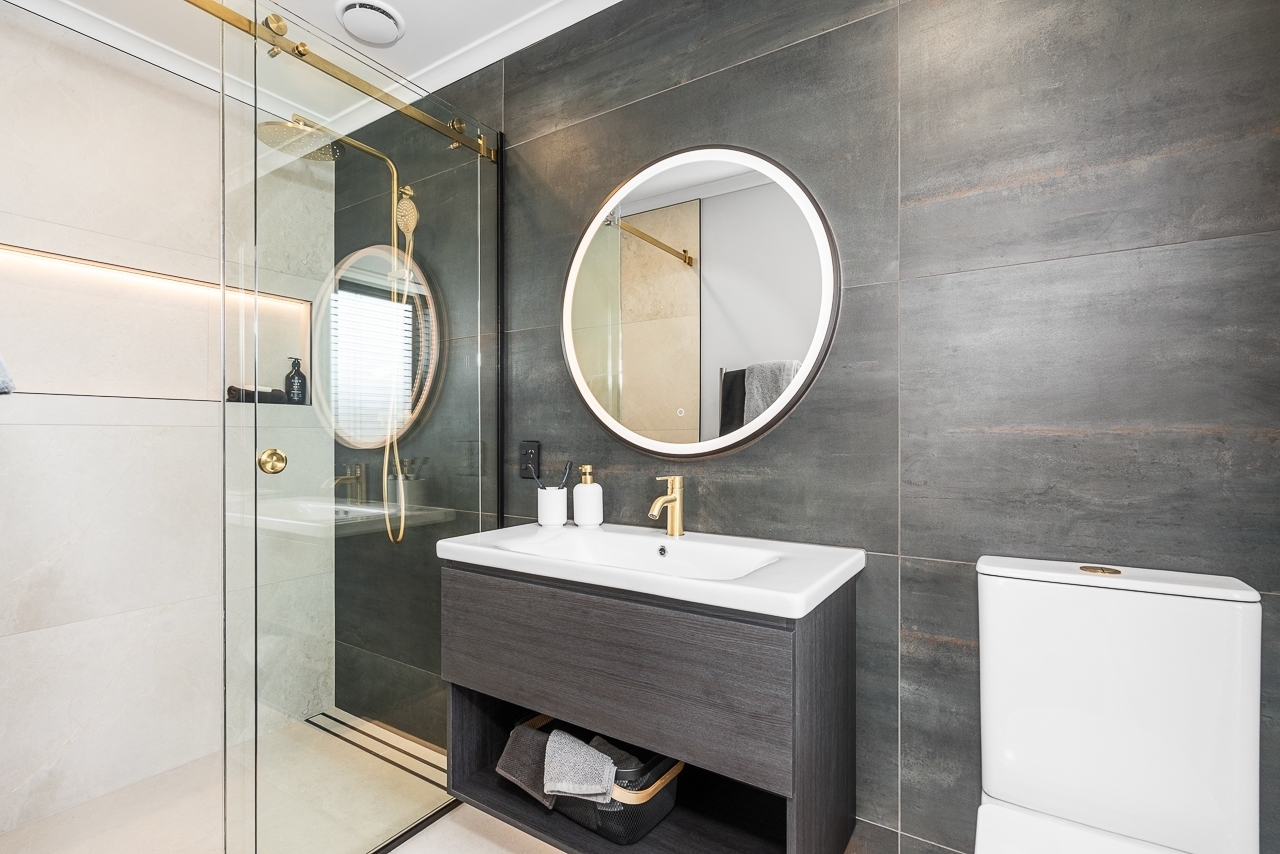  Generation Homes Build Your Future in Peakedale Hawthorne bathroom 